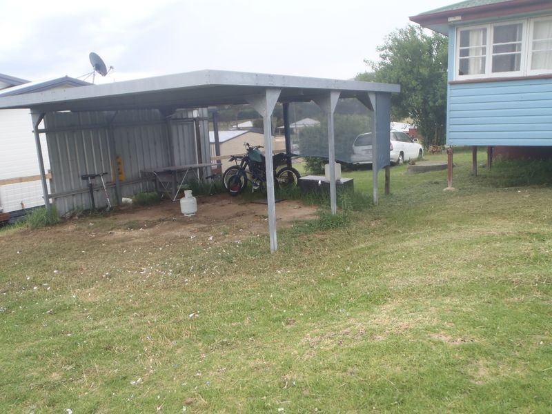 33 Oak Street, Killarney QLD 4373