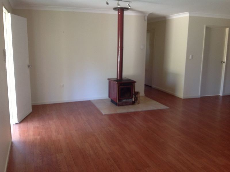 8 Horseman Road, Warwick QLD 4370