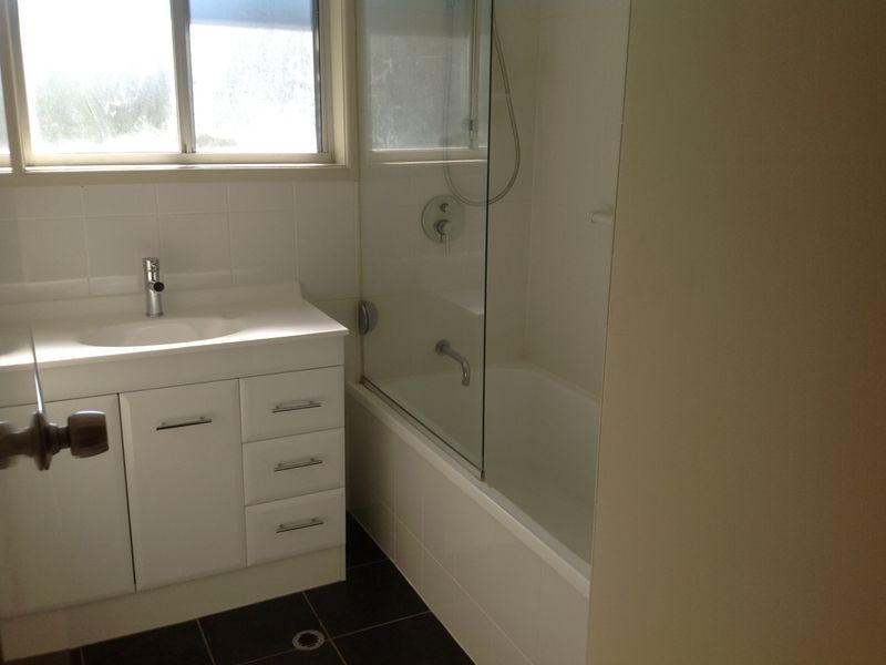 8 Horseman Road, Warwick QLD 4370