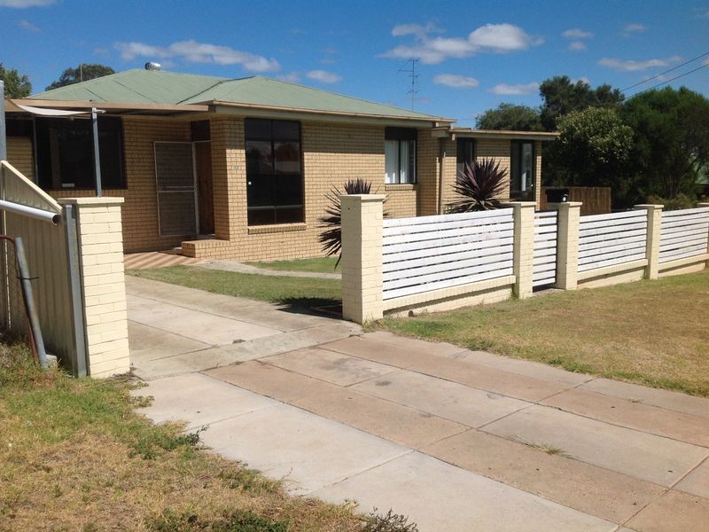 13 William Street, Warwick QLD 4370