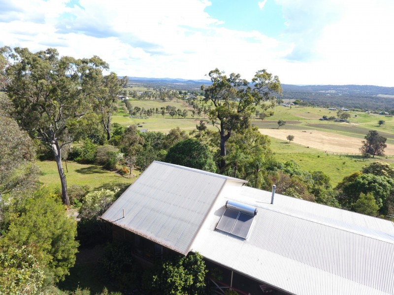 13 Westview Road, Rosenthal Heights QLD 4370