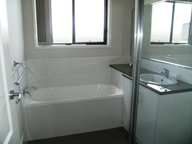 5 Roselea Court, Warwick QLD 4370