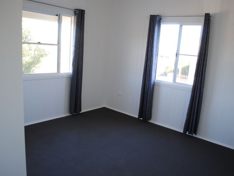 1 River Terrace, Warwick QLD 4370