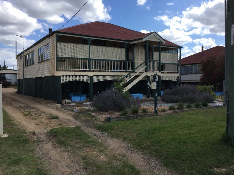 135 Percy Street, Warwick QLD 4370