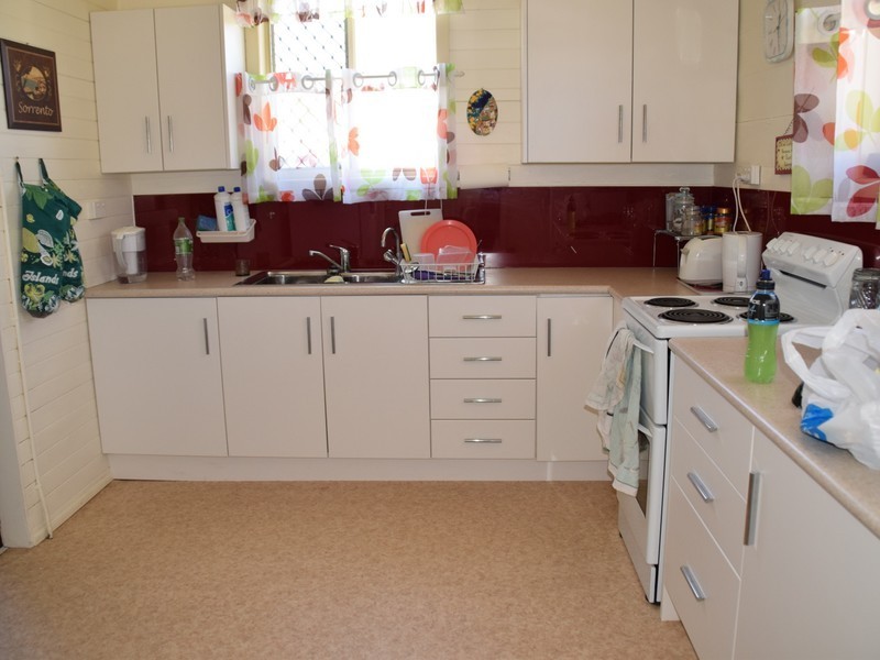 102 Wood Street, Warwick QLD 4370