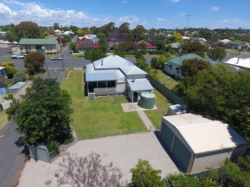 108 Percy Street, Warwick QLD 4370