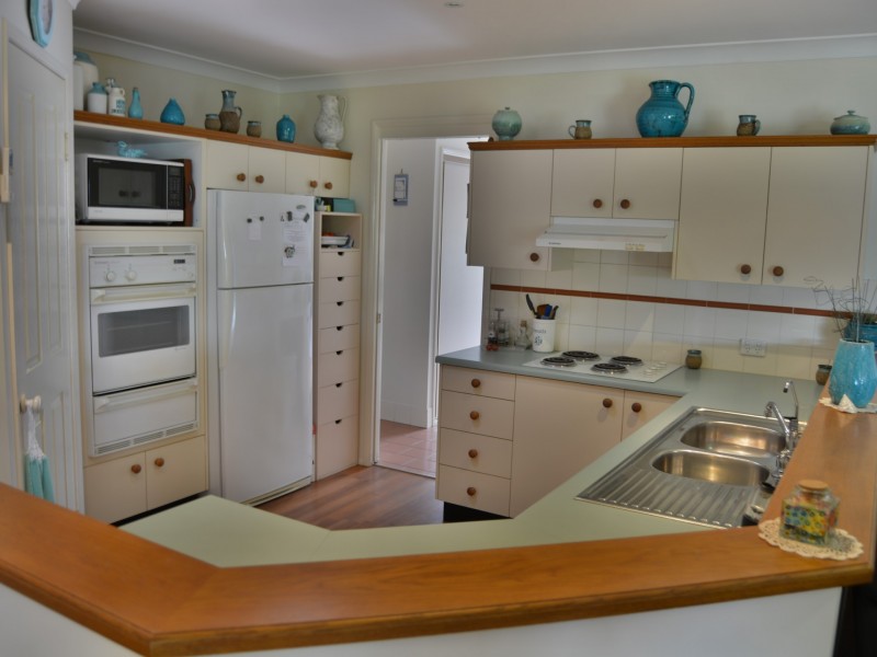 11 Flynn Drive, Warwick QLD 4370