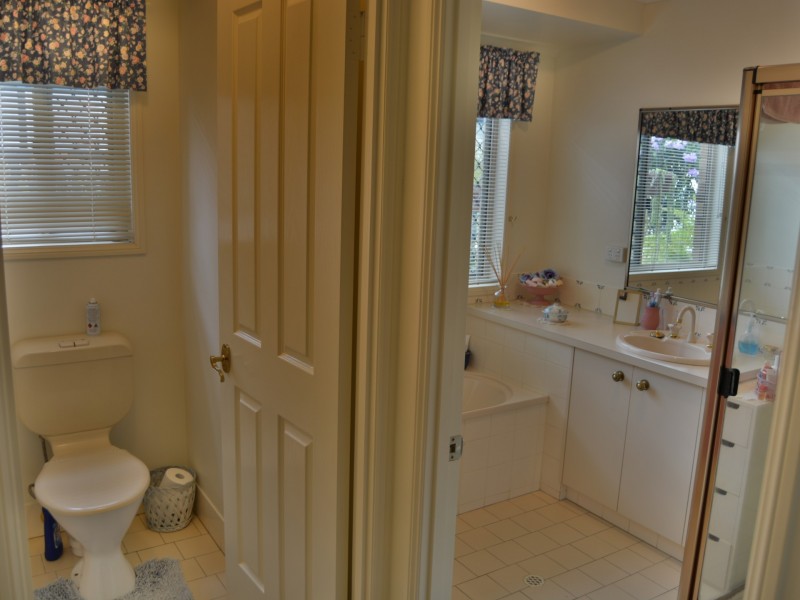 11 Flynn Drive, Warwick QLD 4370