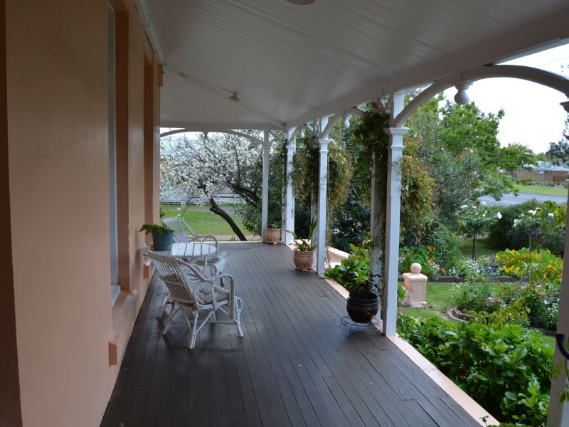 31 Guy Street, Warwick QLD 4370