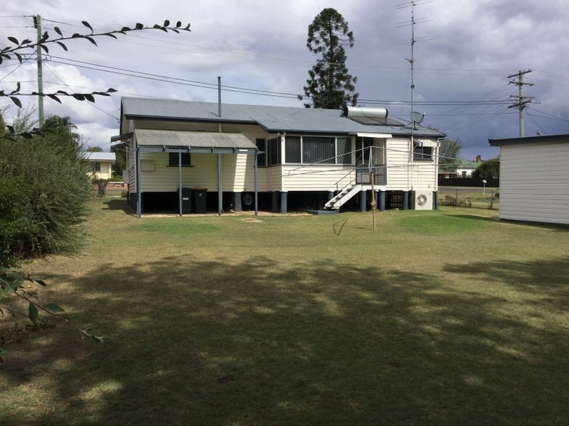 143 Wood Street,, Warwick QLD 4370