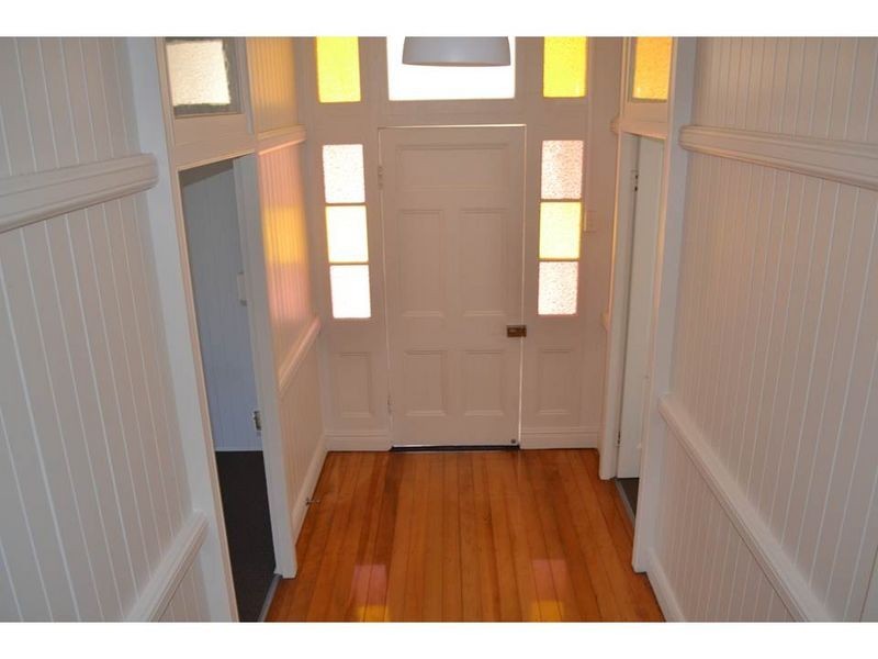 34 Glen Road, Warwick QLD 4370