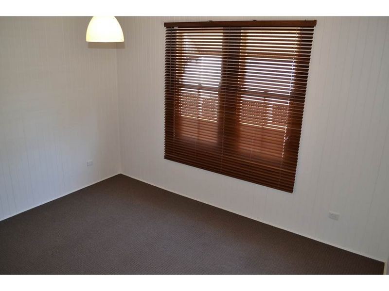 34 Glen Road, Warwick QLD 4370