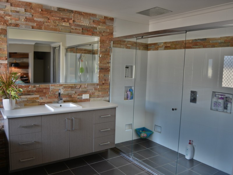 12 Hawker Street, Warwick QLD 4370