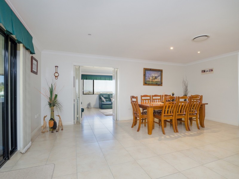 2 Daniel Drive, Warwick QLD 4370