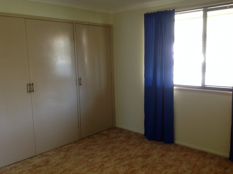 10 Furness Crescent, Warwick QLD 4370