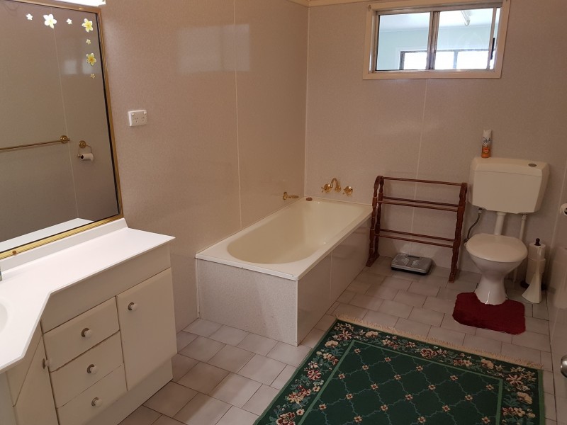 875 Tobacco Road, Inglewood QLD 4387