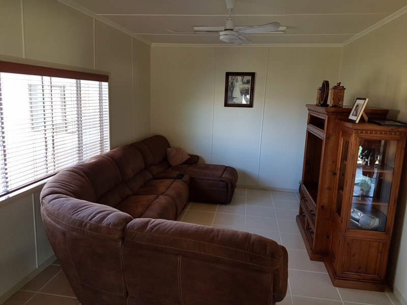 875 Tobacco Road, Inglewood QLD 4387