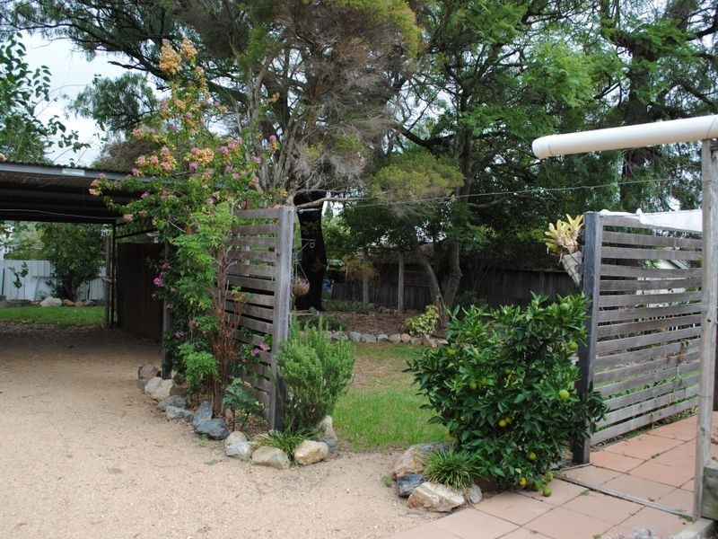 35 Myrtle Avenue, Warwick QLD 4370