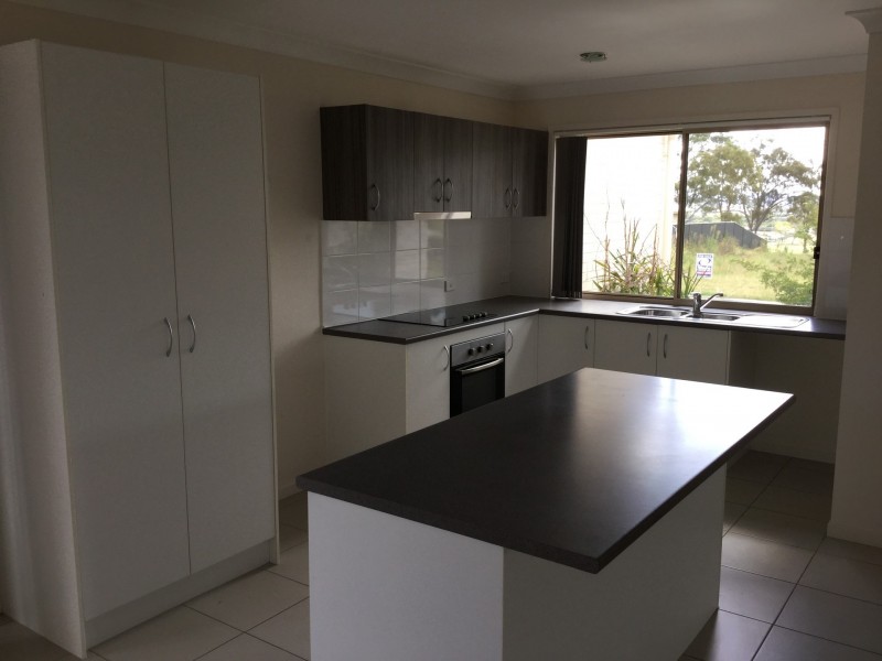 1/1 Natalia Court, Warwick QLD 4370