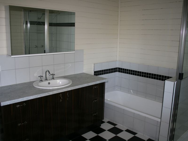 19 Tecoma Street, Killarney QLD 4373