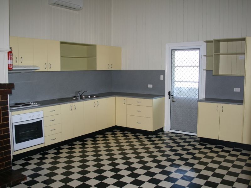 19 Tecoma Street, Killarney QLD 4373