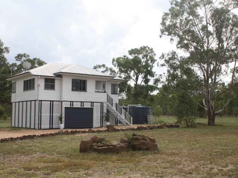 33 Hendon Deuchar Road Deuchar, Warwick QLD 4370