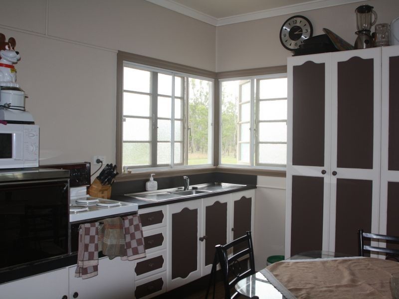 33 Hendon Deuchar Road Deuchar, Warwick QLD 4370