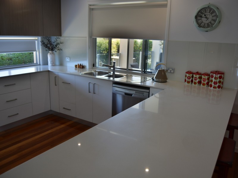 1 Ridgeview Road, Warwick QLD 4370