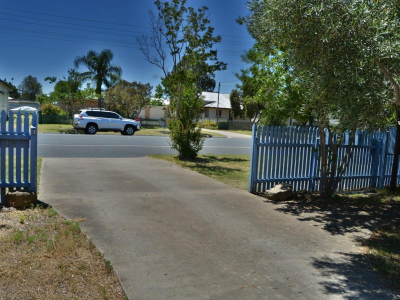 4/35 Dragon Street, Warwick QLD 4370