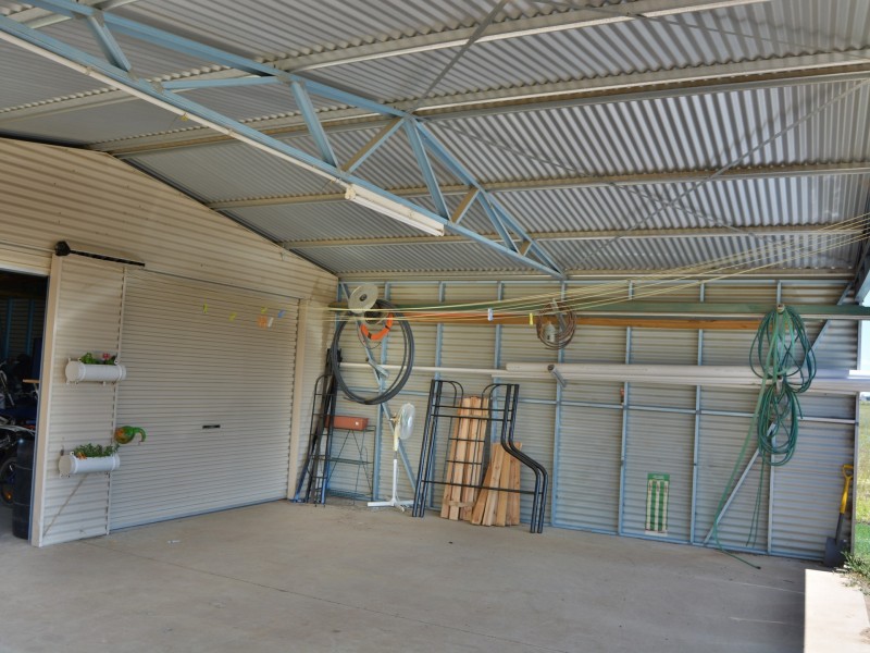 19 South Street, Allora QLD 4362