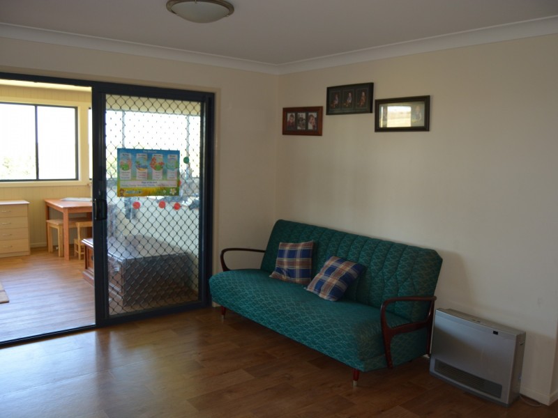 19 South Street, Allora QLD 4362