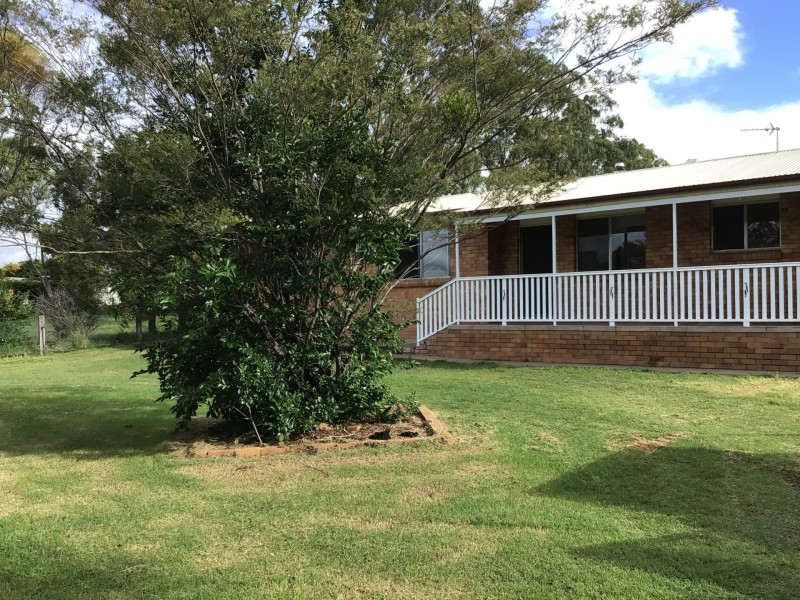 62 Warner Street, Warwick QLD 4370