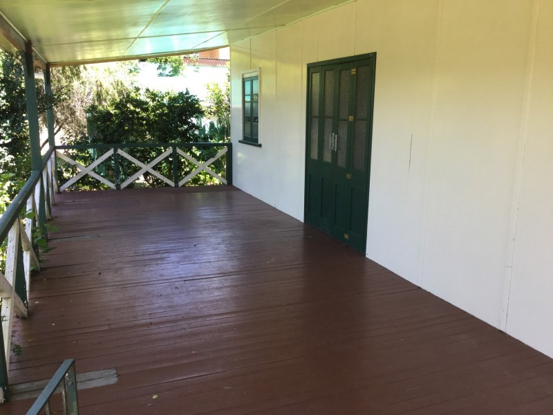 124 Locke Street, Warwick QLD 4370