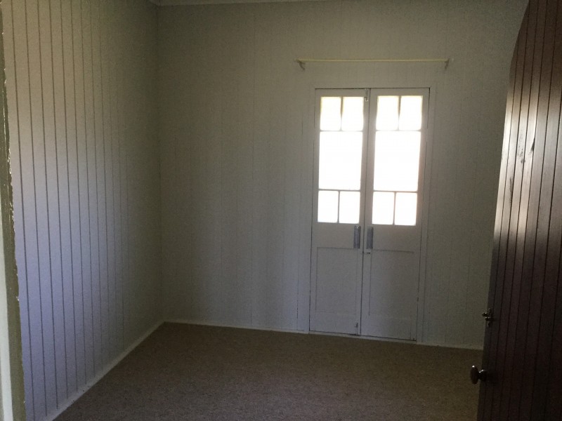 124 Locke Street, Warwick QLD 4370