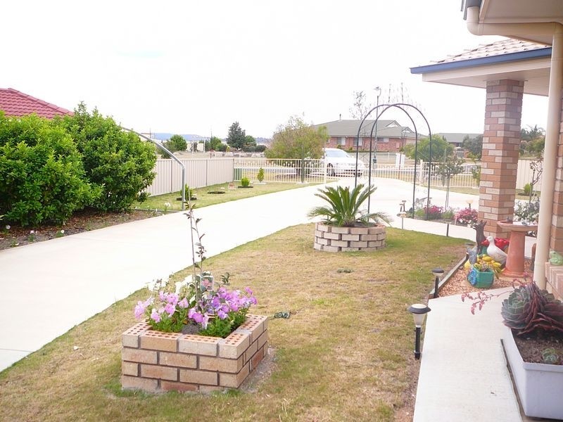 Rosenthal Heights QLD 4370