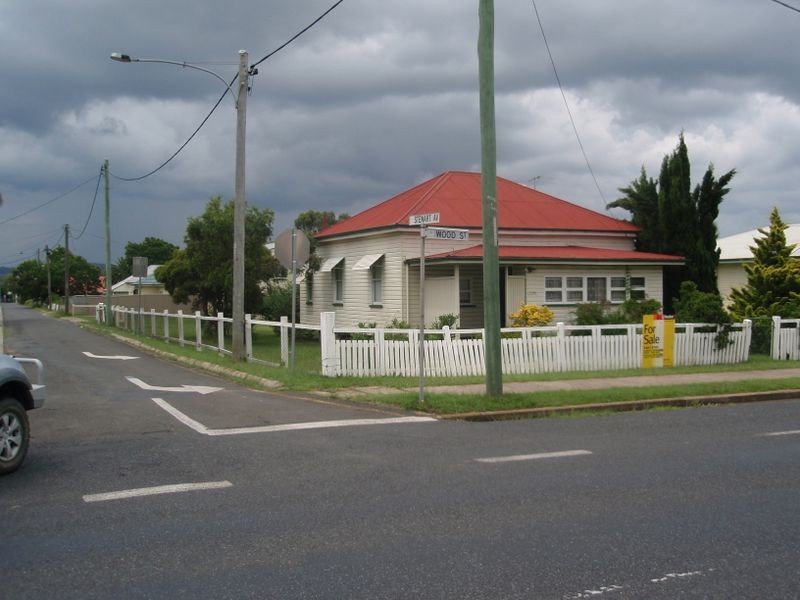 41 Wood Street, Warwick QLD 4370