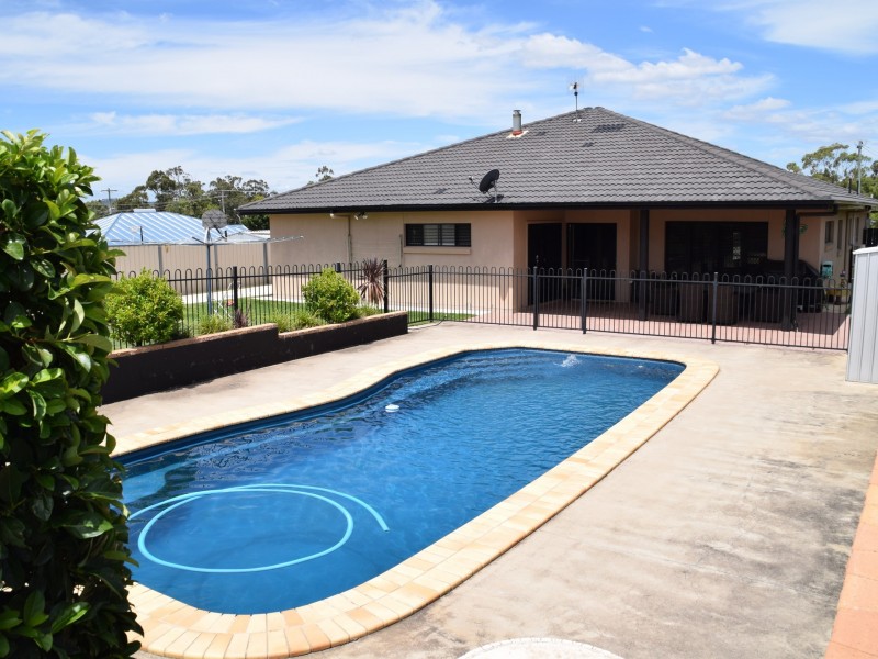 13 Batterham Street, Warwick QLD 4370