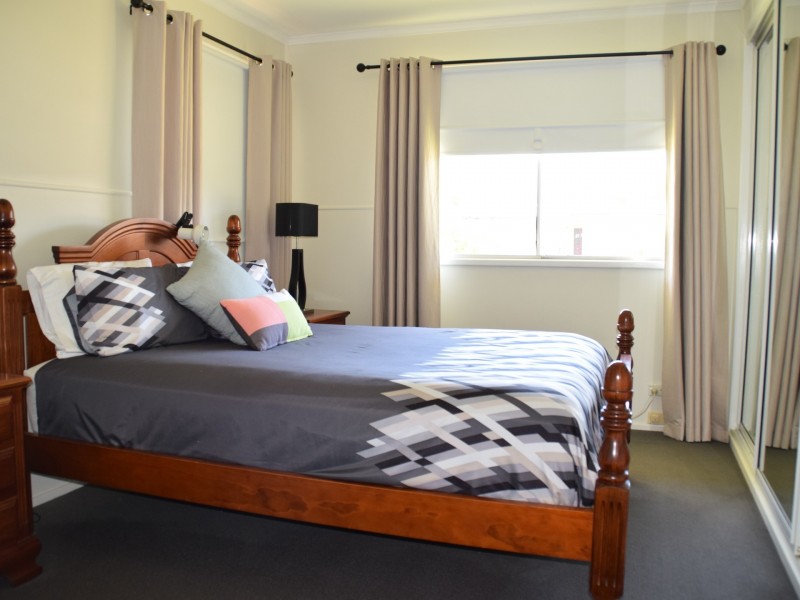 11 Hudson Street, Warwick QLD 4370