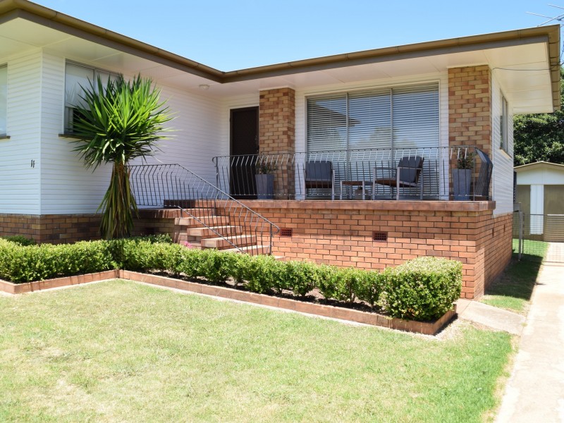 11 Hudson Street, Warwick QLD 4370