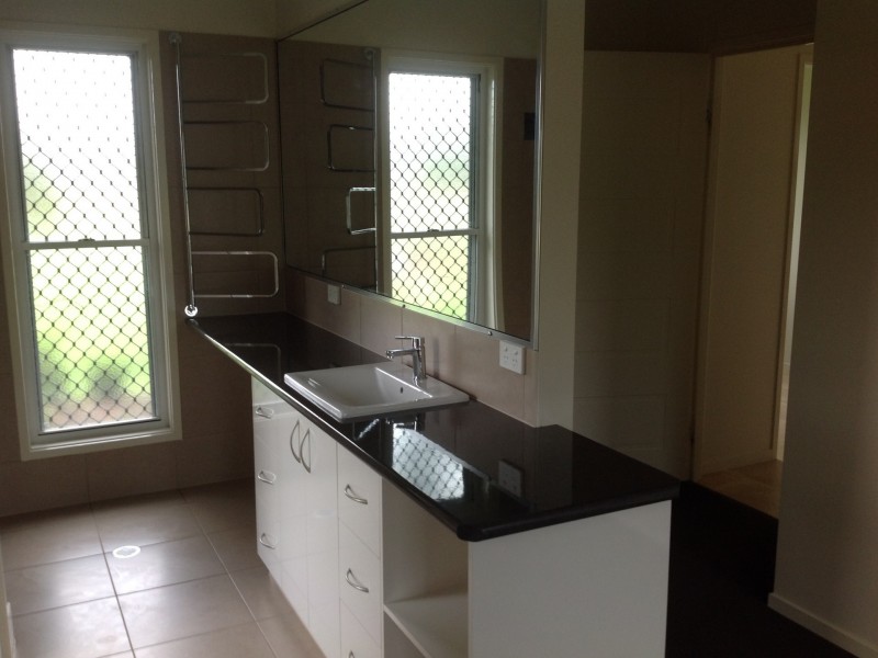 122 Homestead Road, Rosenthal Heights QLD 4370