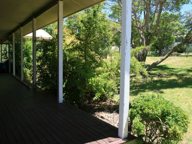 7 Vanneck Street, Yangan QLD 4371