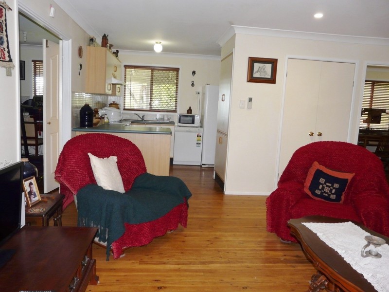 7 Vanneck Street, Yangan QLD 4371