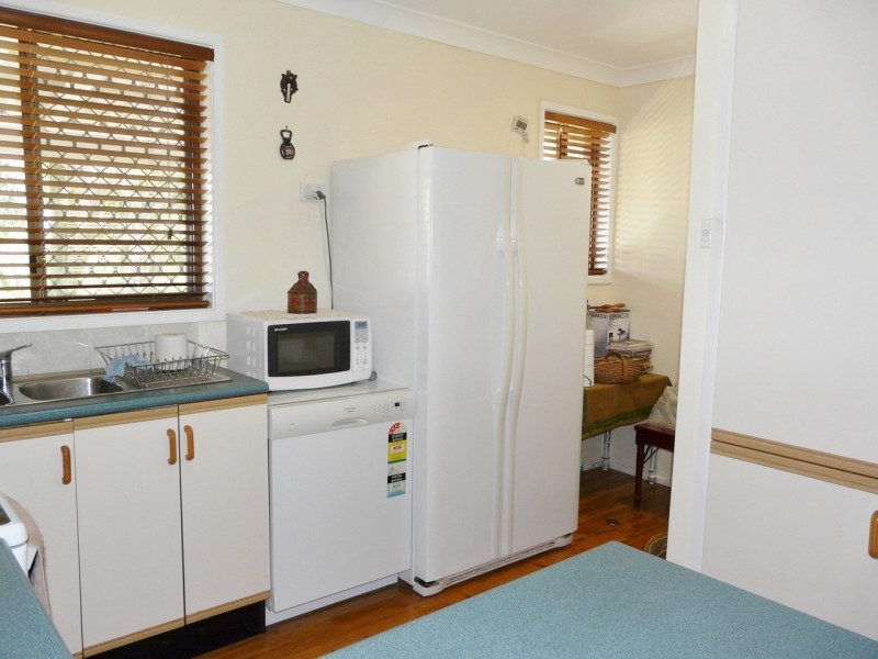 7 Vanneck Street, Yangan QLD 4371