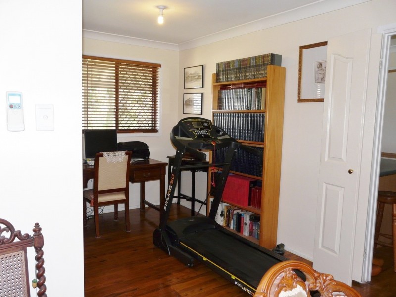 7 Vanneck Street, Yangan QLD 4371