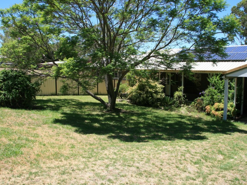 7 Vanneck Street, Yangan QLD 4371