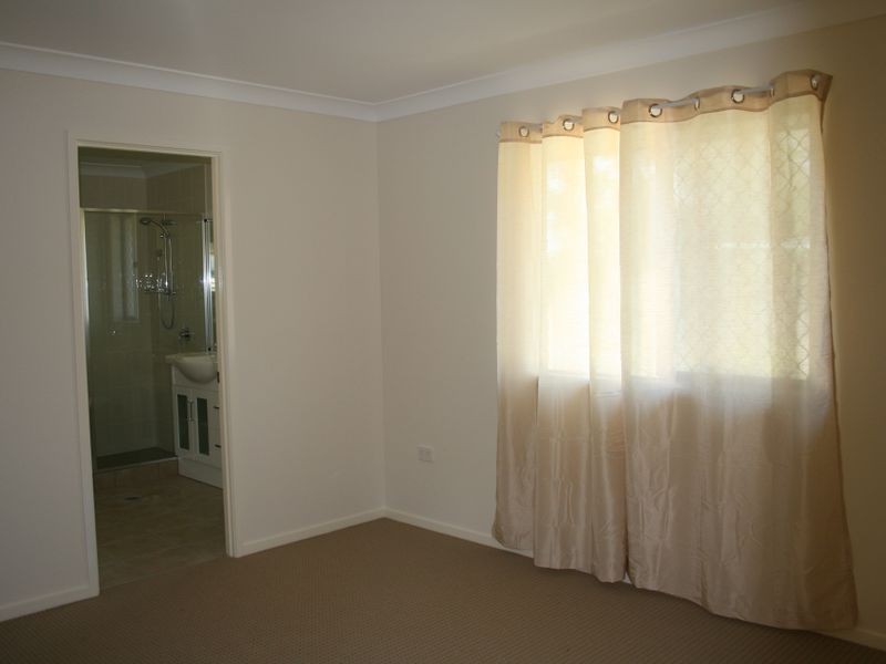 6 Coorey Place, Warwick QLD 4370