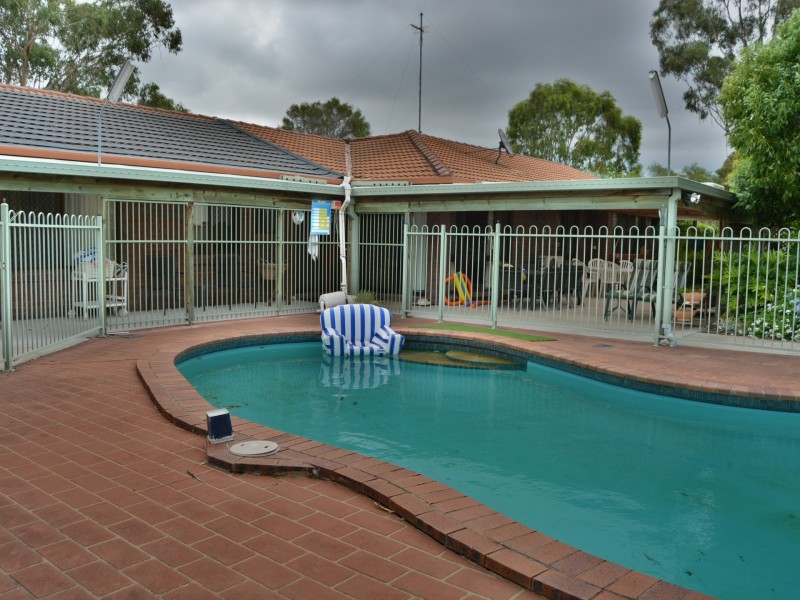 9 Bundaleer Drive, Warwick QLD 4370
