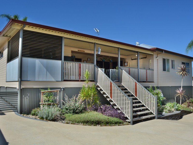 25 High Street, Warwick QLD 4370