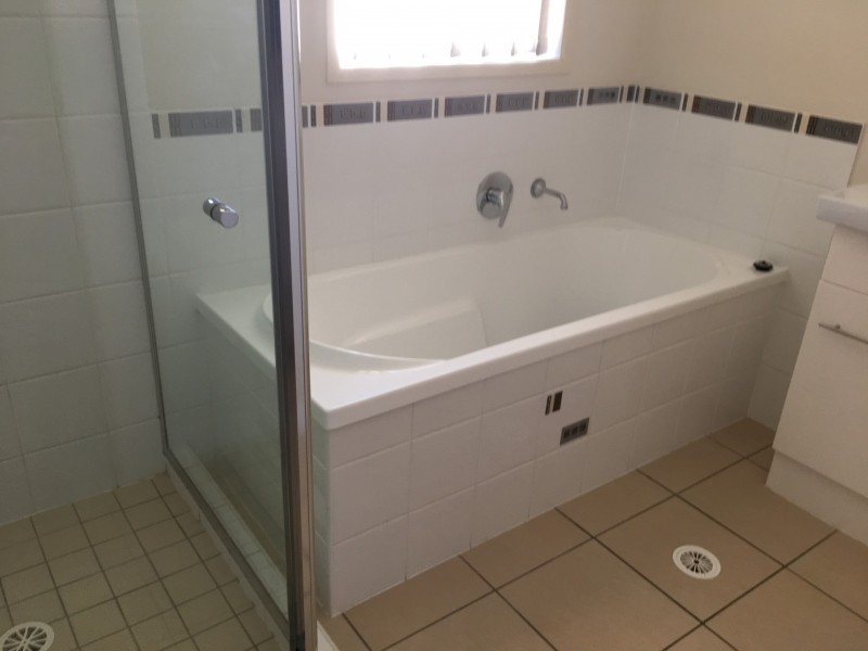 6 Iceberg Court, Warwick QLD 4370