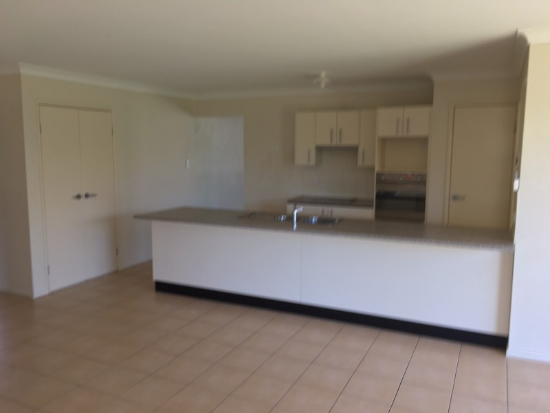 6 Iceberg Court, Warwick QLD 4370